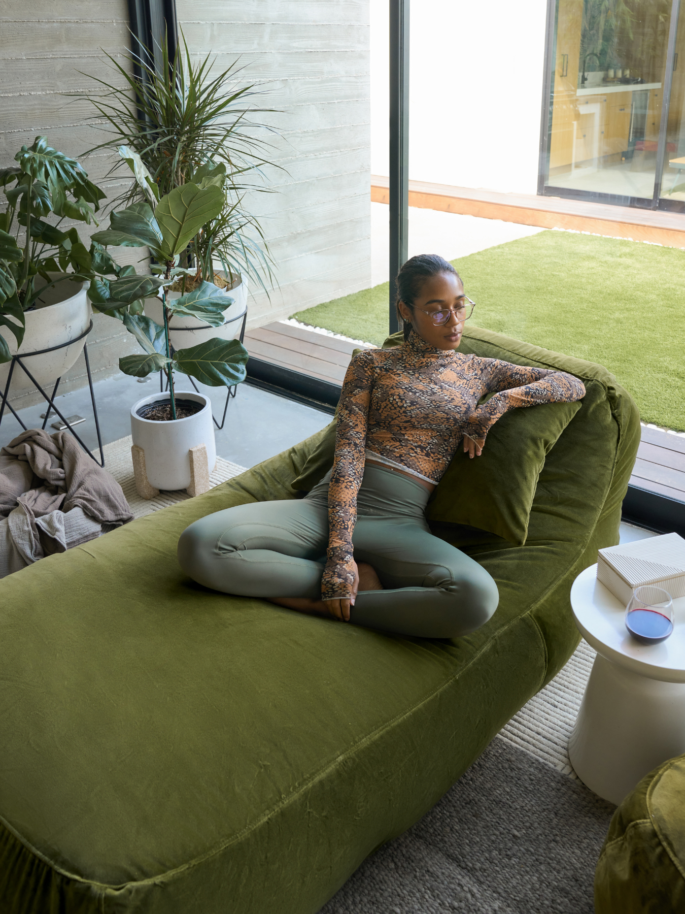 Divan Velvet - Moss – Palermo House