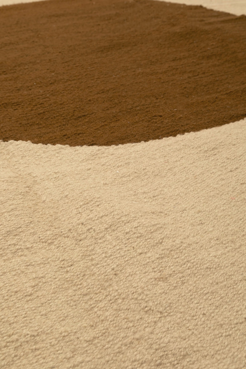 Sol Rug Bone & Chestnut | 4'6" x 6'6"