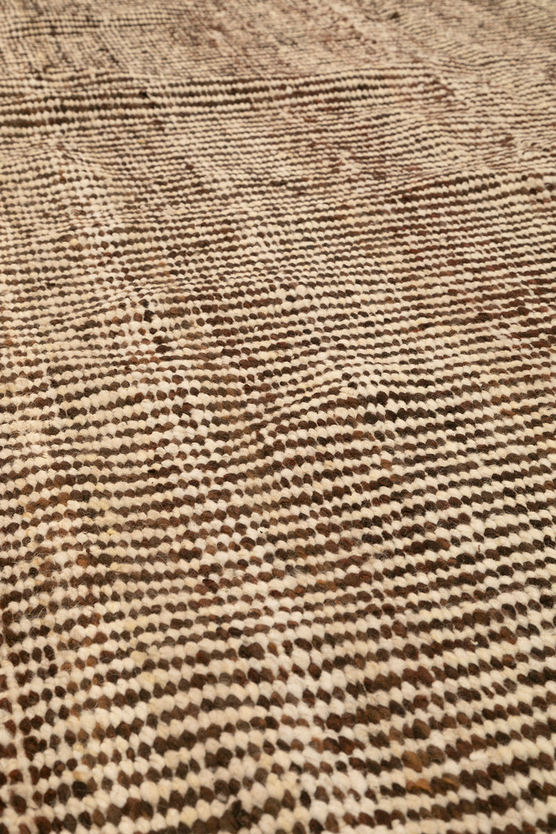 Selva Rug Burgundy & Natural White | 6'6" x 9'8"