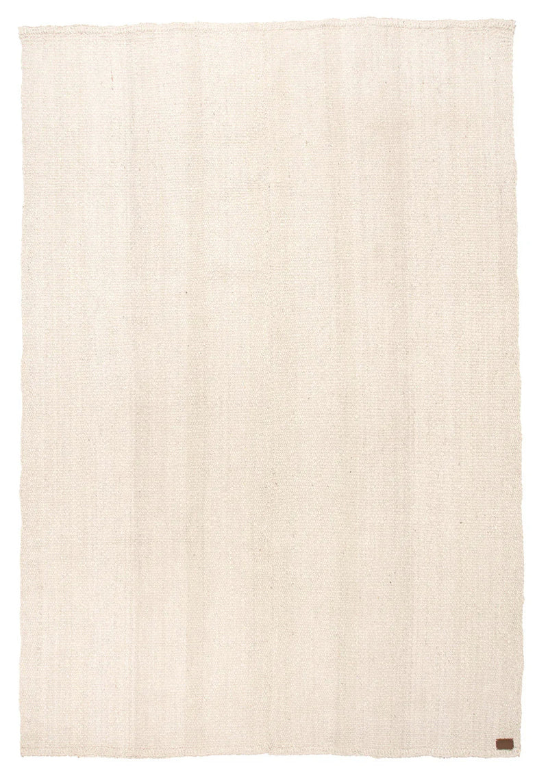 Classica Rug Natural White | 6'6" x 9'4"