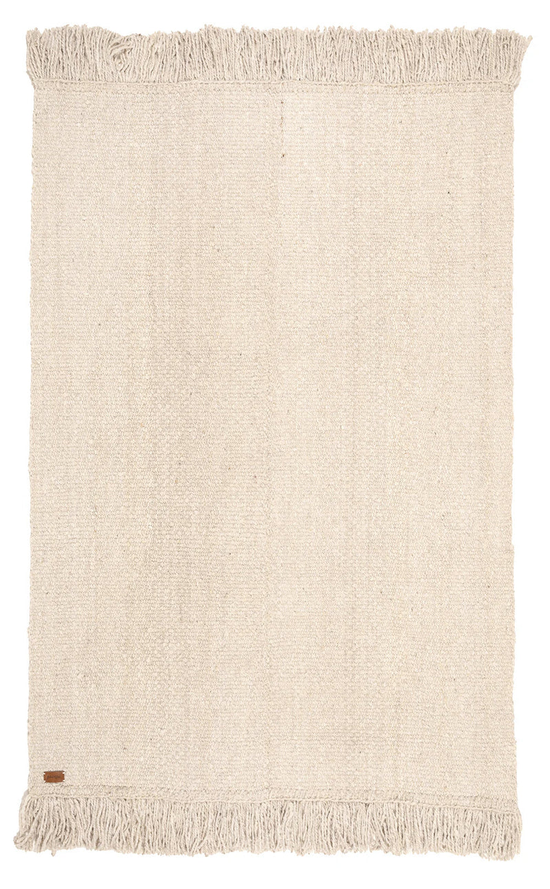 Classica + Fringe Rug Natural White | 4'6" x 6'8"