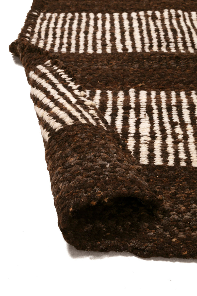 Sierra Rug Brown & Natural White | 6'8" x 8'6"