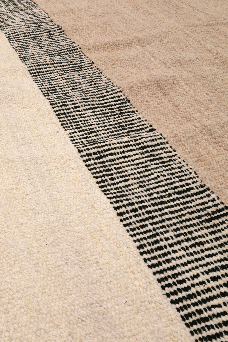 Paloma Rug Natural White, Black & Sand | 8'0" x 9'10"
