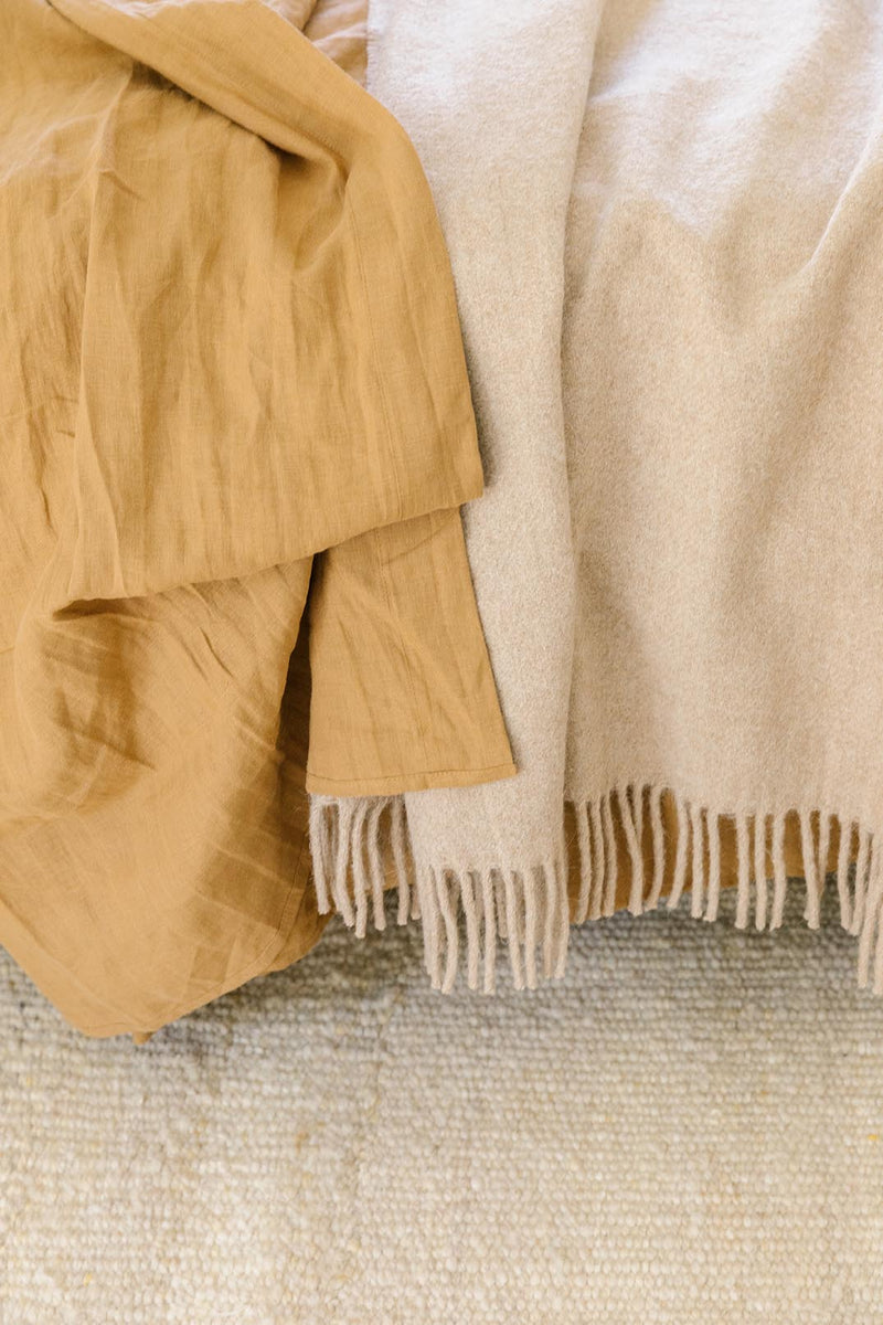 Puna Throw - Oat