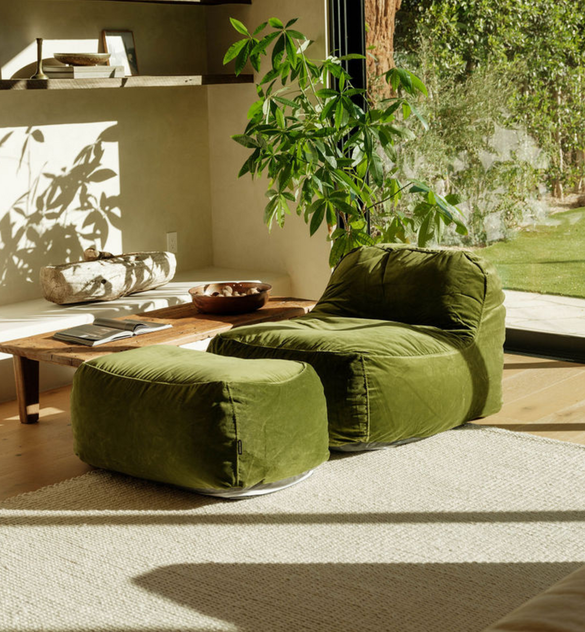 Dume Lounge Chair + Ottoman Velvet - Moss – Palermo House