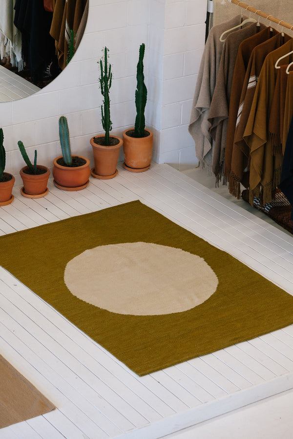 Sol Rug Olive & Bone | 5'10" x 8'8"