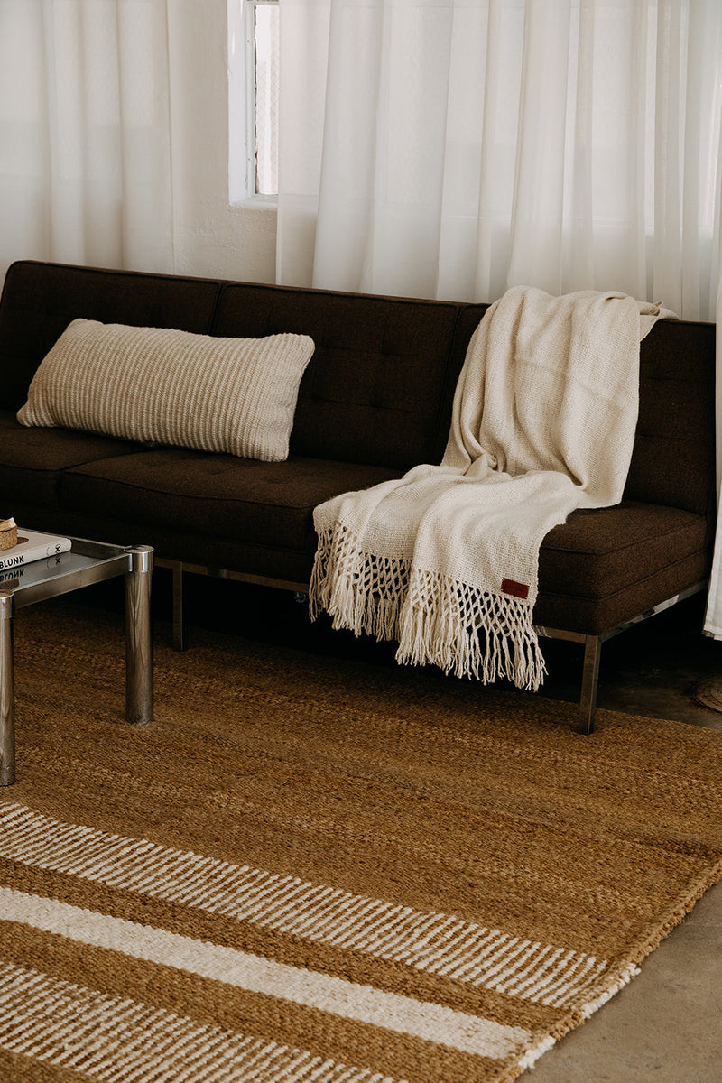Catalina Rug Latte & Natural White | 6'6" x 9'8"