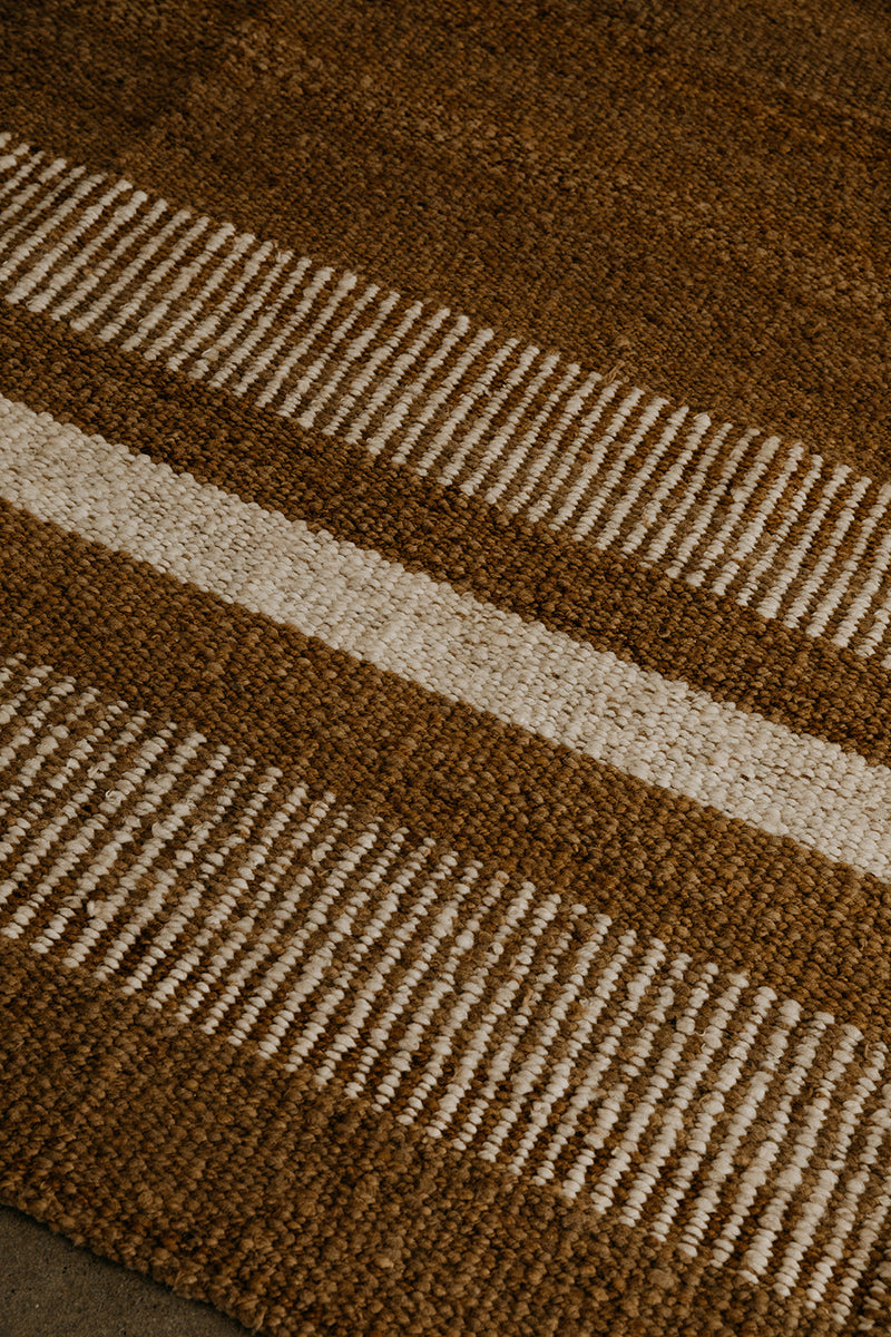 Catalina Rug Latte & Natural White | 6'6" x 9'8"