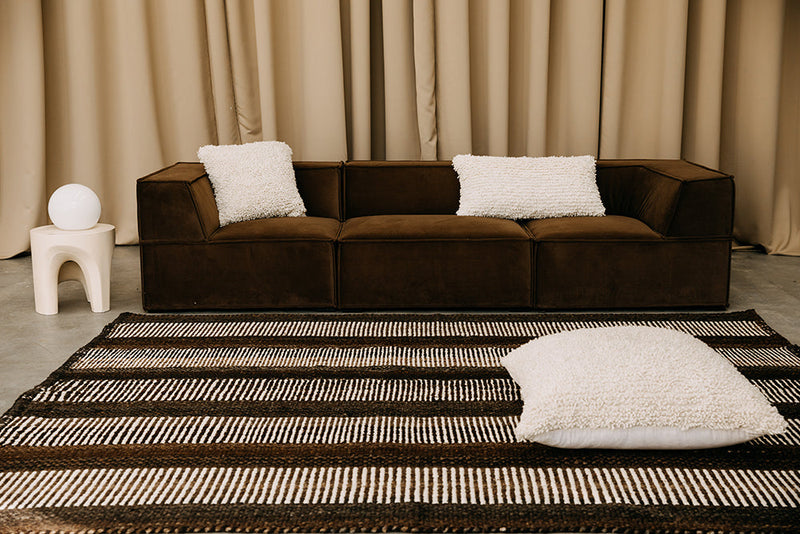 Sierra Rug Brown & Natural White | 6'8" x 8'6"