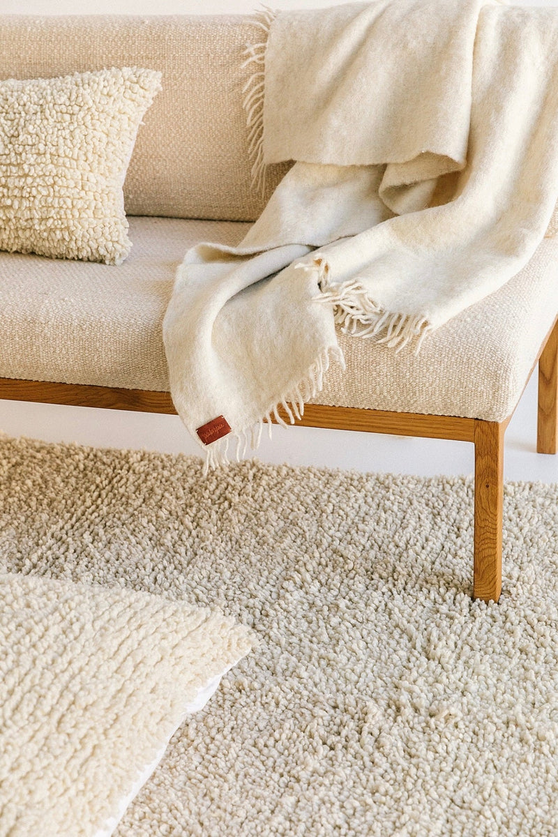 Maya Rug Natural White | 5'8" x 6'0"
