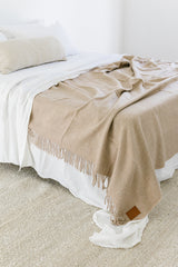 Puna Throw - Oat