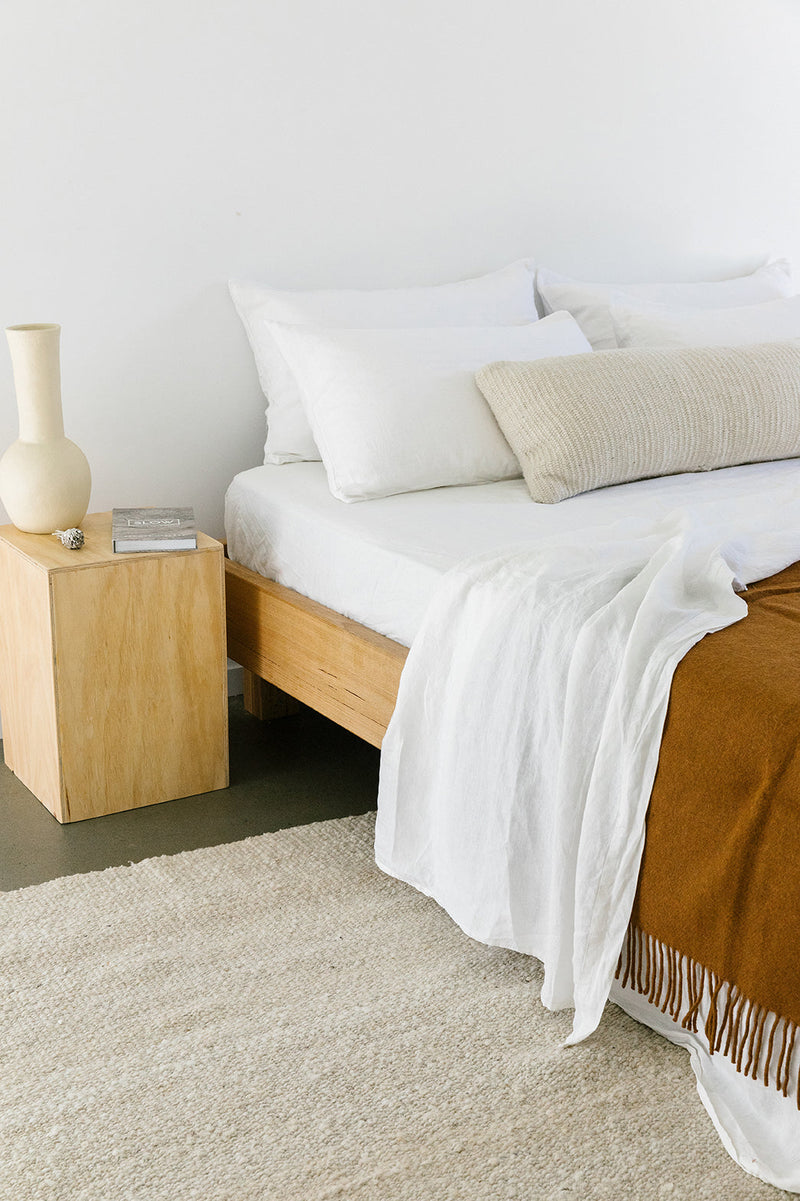 Classica Rug Natural White | 5'0" x 8'2"