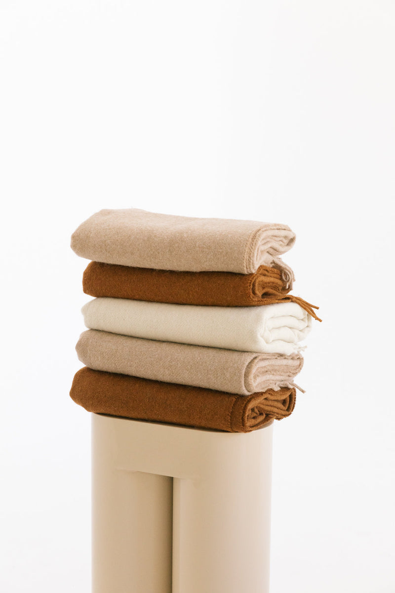 Puna Throw - Oat